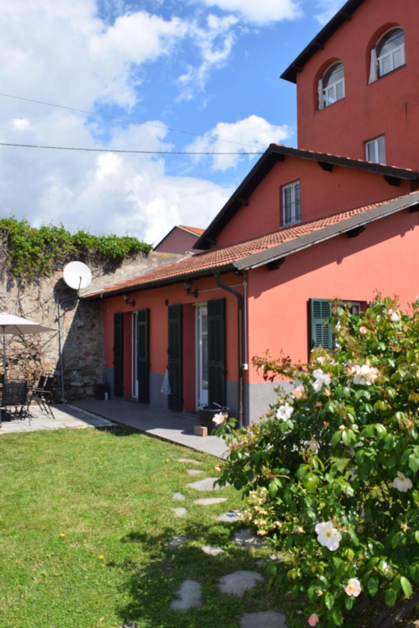 Apartamento Casa A Diano Con Giardino Diano Marina Exterior foto