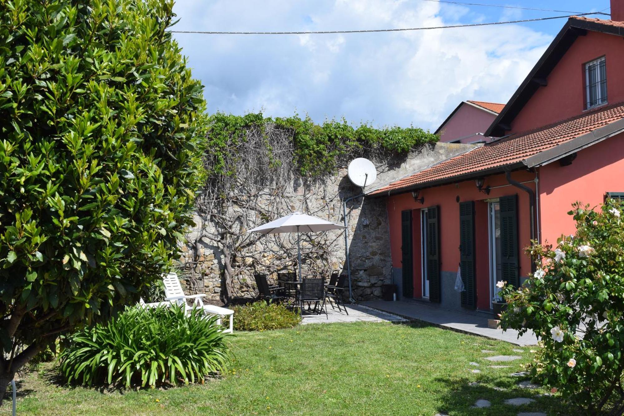 Apartamento Casa A Diano Con Giardino Diano Marina Exterior foto